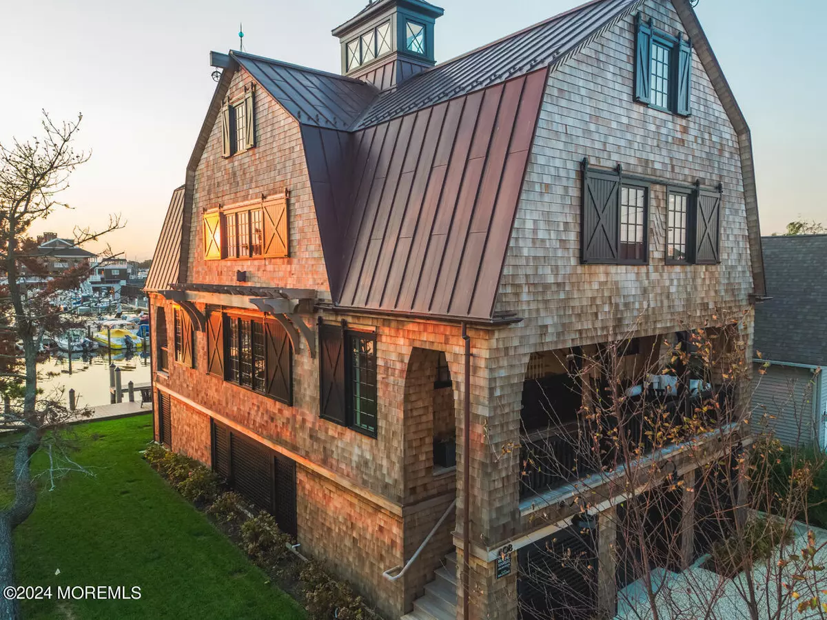 Bay Head, NJ 08742,608 Lake Avenue
