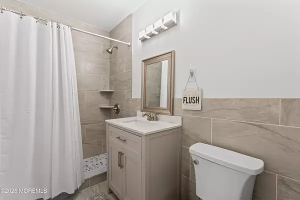 Long Branch, NJ 07740,735 Greens Avenue #10B