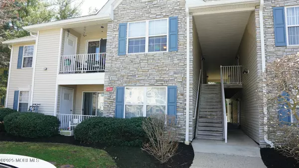 Belford, NJ 07718,430 Wedgewood Circle