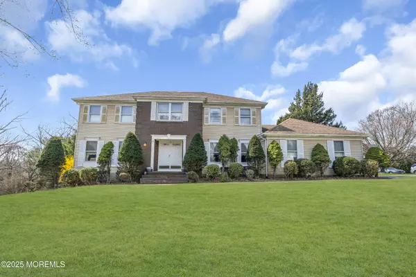 Middletown, NJ 07748,24 Laird Road