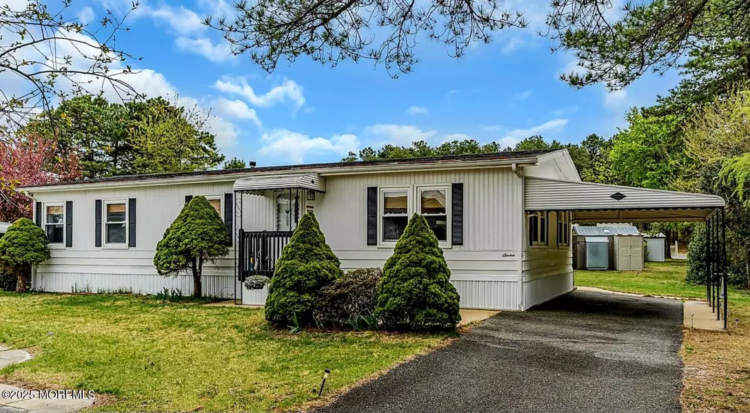 7 Tern Court, Whiting, NJ 08759