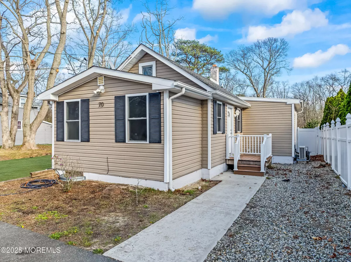 Pine Beach, NJ 08741,70 John F Kennedy Boulevard