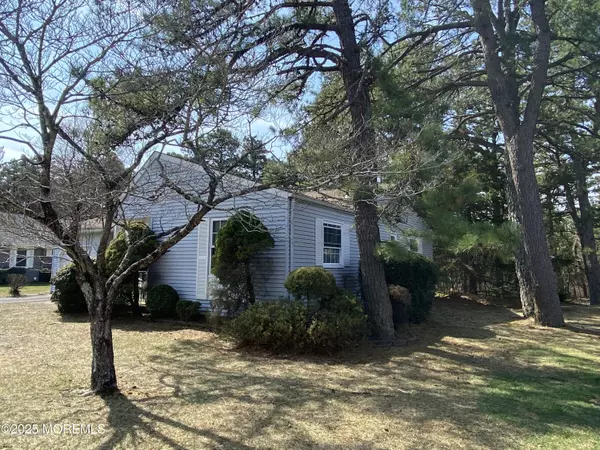 Whiting, NJ 08759,108 Milford Avenue #55