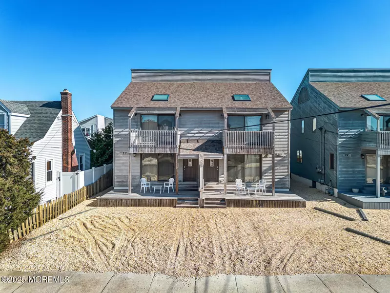 21 Brown Avenue, Lavallette, NJ 08735