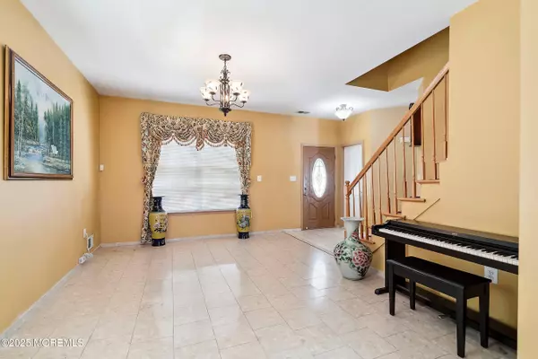 Hazlet, NJ 07730,30 Ashleigh Drive