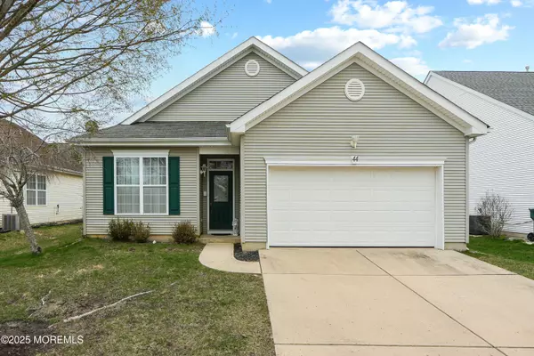 44 Ivy Creek Drive, Little Egg Harbor, NJ 08087