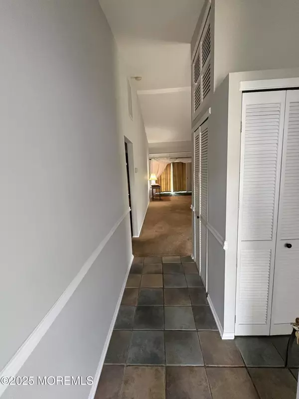 Red Bank, NJ 07701,74 Boxwood Terrace #12