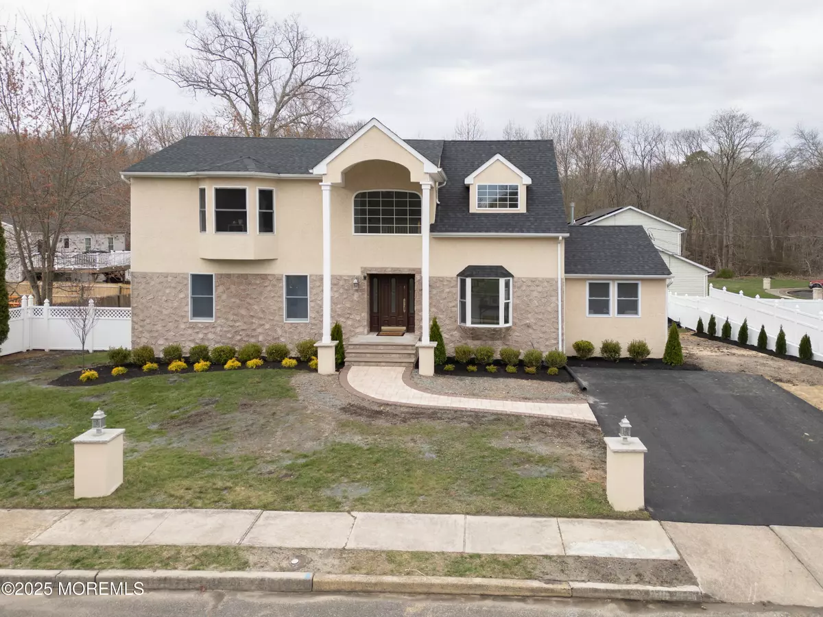 Neptune Township, NJ 07753,718 Fountain Place