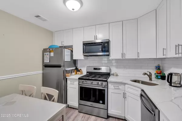 Helmetta, NJ 08828,1012 Meadow Court