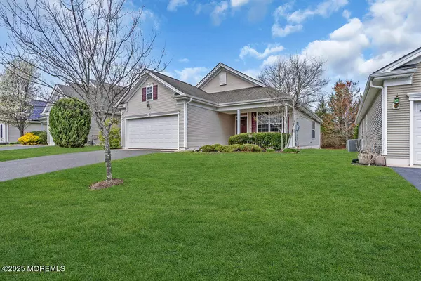 Jackson, NJ 08527,3 Marlborough Court