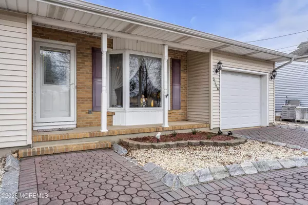 Toms River, NJ 08753,3166 Beachview Drive