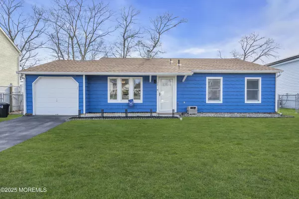 77 Village Drive, Barnegat, NJ 08005