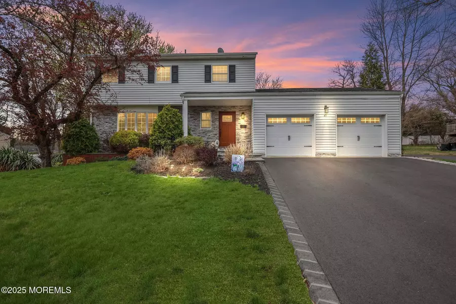 47 Landsdowne Road, East Brunswick, NJ 08816