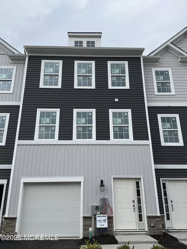 6 Bay Breeze Drive, Waretown, NJ 08758