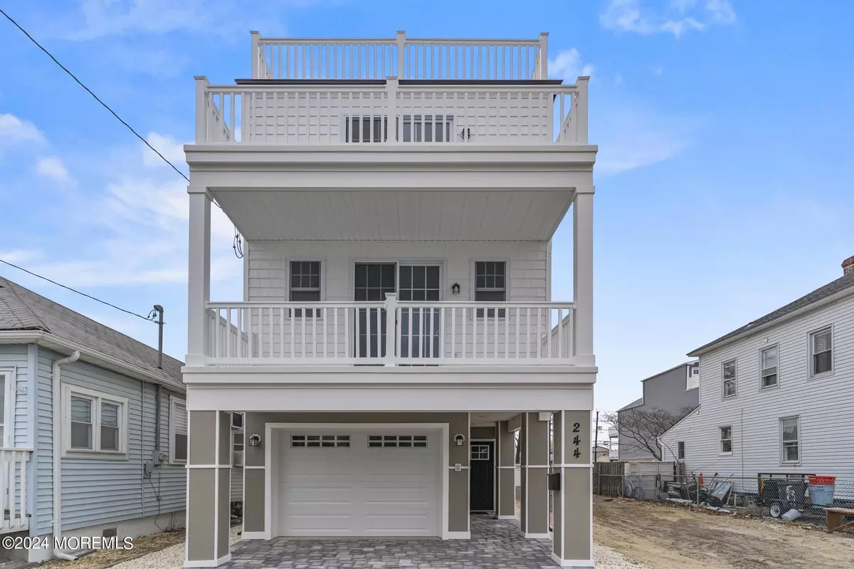 Seaside Heights, NJ 08751,322 Lincoln Avenue