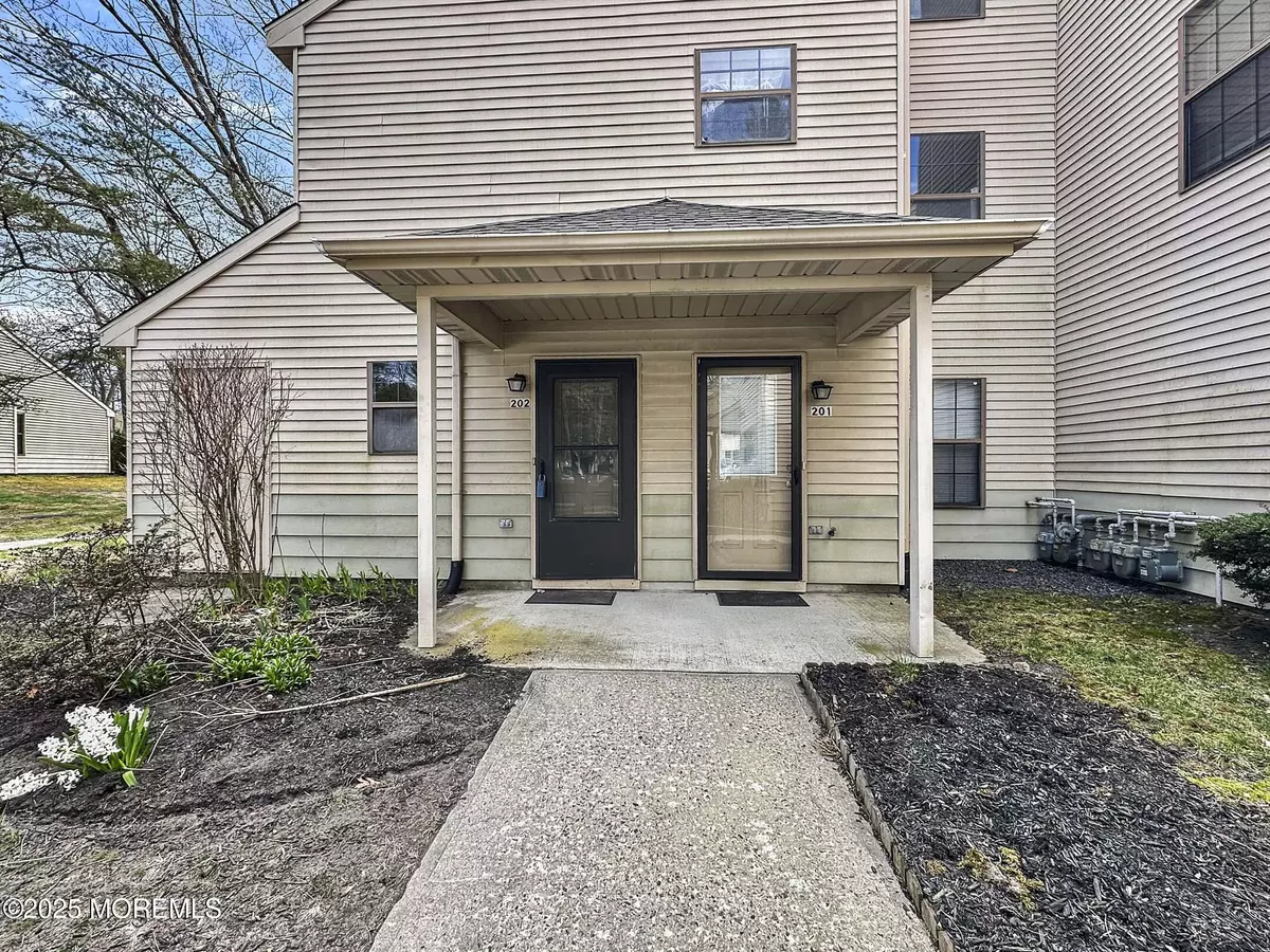 Jackson, NJ 08527,202 Pine Meadow Court