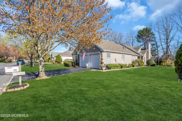 Lakewood, NJ 08701,14 Pine Valley Road