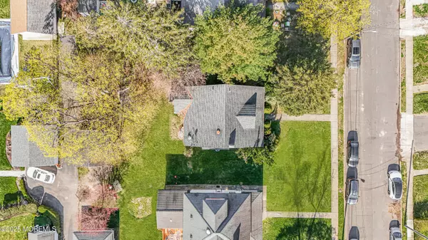 Elberon, NJ 07740,5 Royal Place