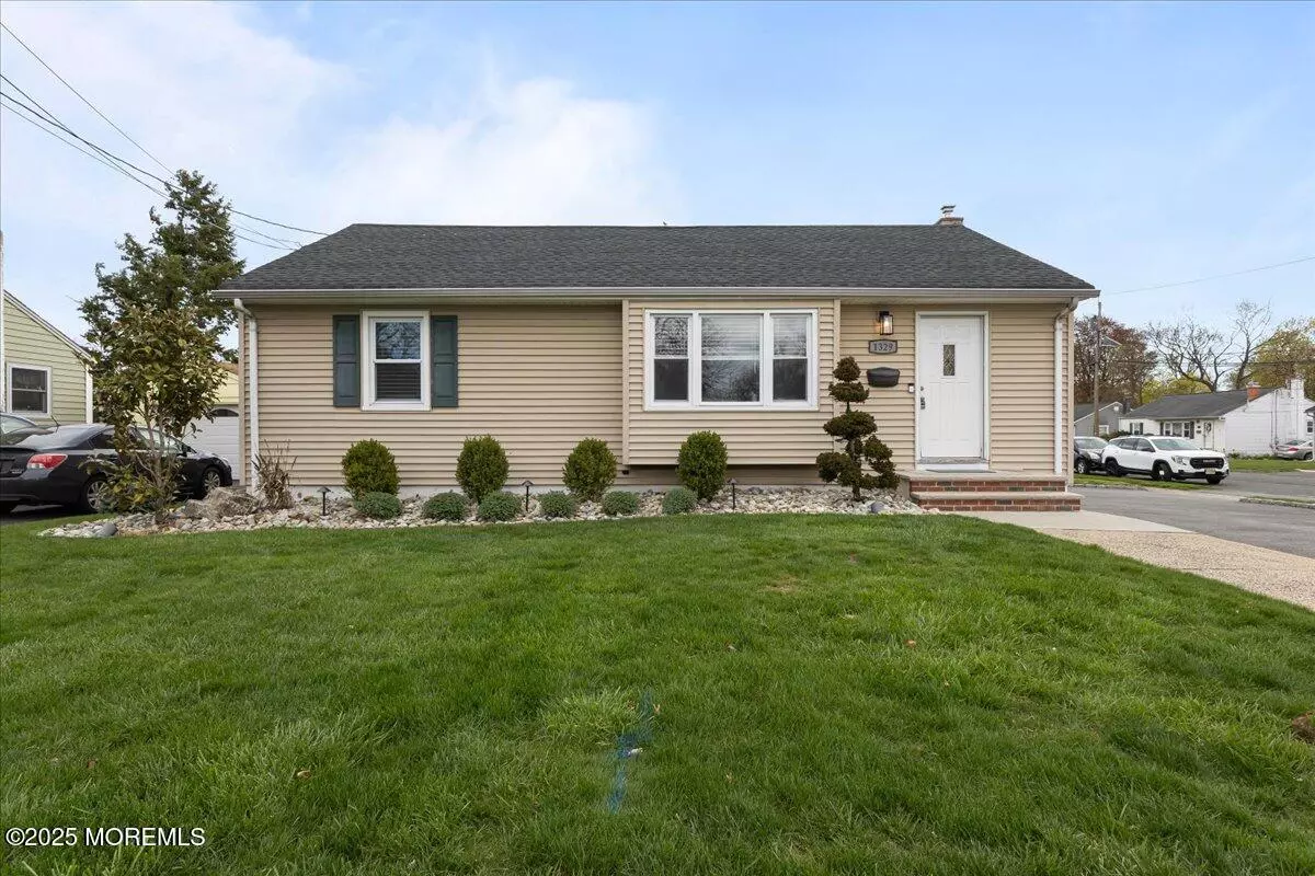 South Plainfield, NJ 07080,1329 New Brunswick Avenue