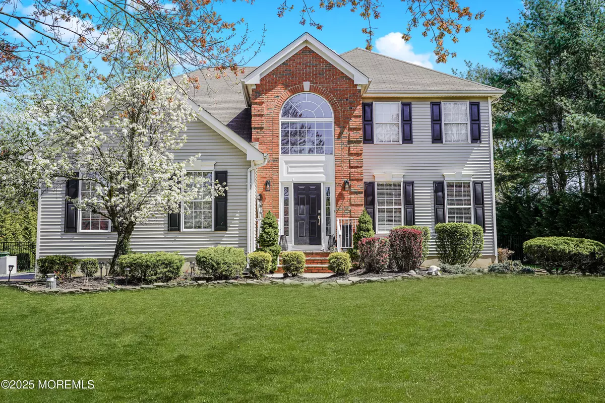 Tinton Falls, NJ 07724,1 Pondview Drive