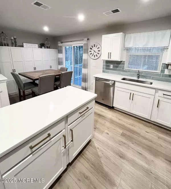 Forked River, NJ 08731,506 Cyprus Court