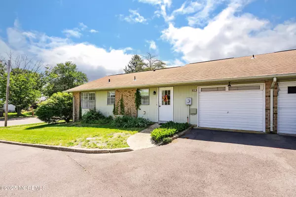 Manchester, NJ 08759,32 Buckingham Drive