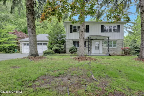 4 June Place, Aberdeen, NJ 07747