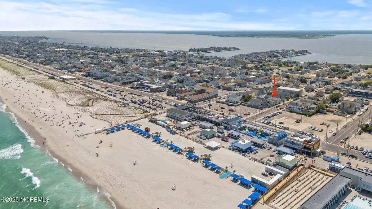 Seaside Park, NJ 08752,30 Farragut Avenue #Downstairs