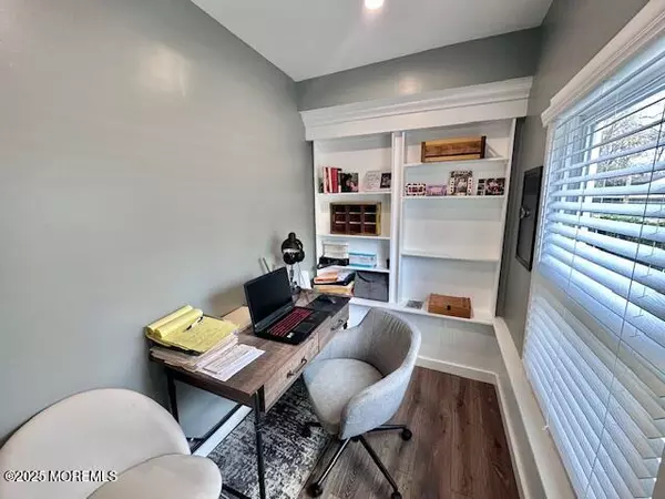 Spotswood, NJ 08884,27 Brookside Road