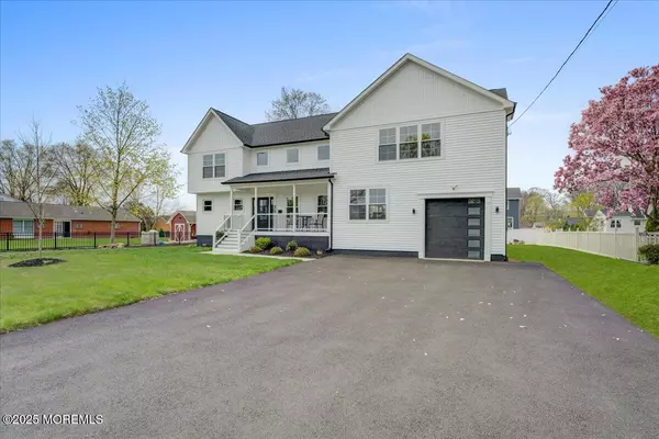 Pequannock, NJ 07440,39 Terhune Avenue