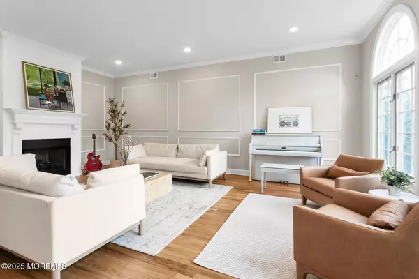 Atlantic Highlands, NJ 07716,12 Southside Avenue