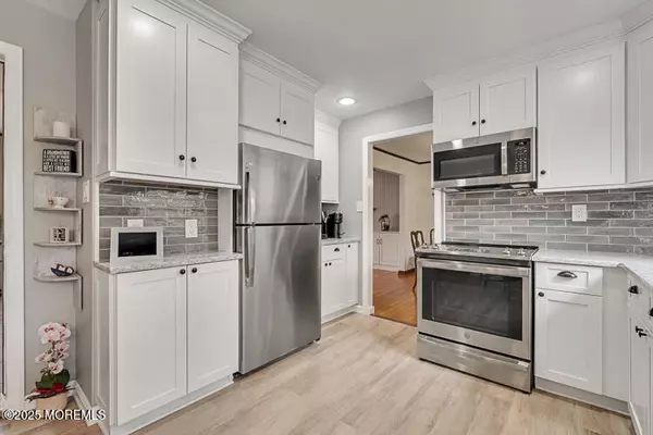 Red Bank, NJ 07701,49 Ravine Road