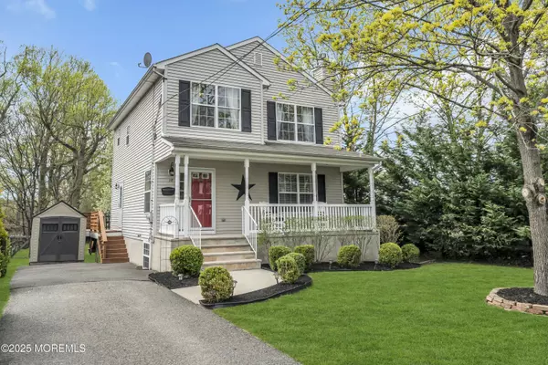 Red Bank, NJ 07701,18 Carmen Place