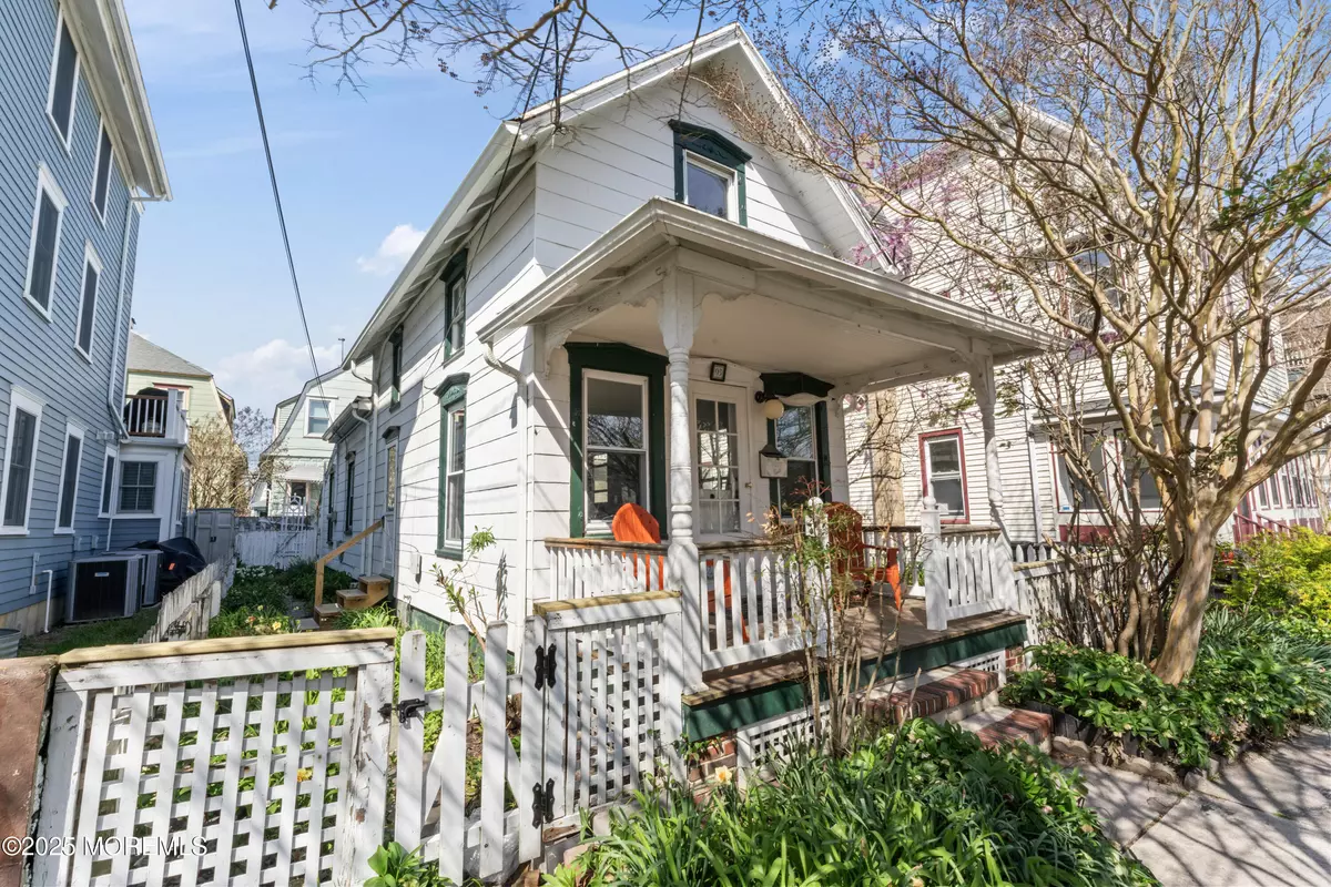 Ocean Grove, NJ 07756,93 Main Avenue