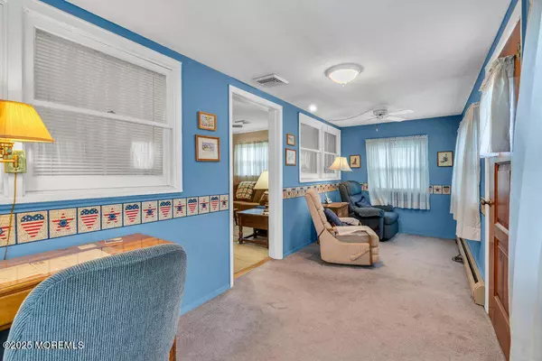 Middletown, NJ 07748,892 Palmer Avenue