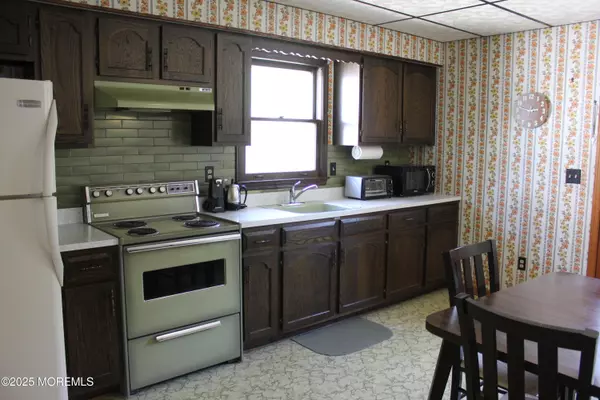 South Amboy, NJ 08879,343 Catherine Street