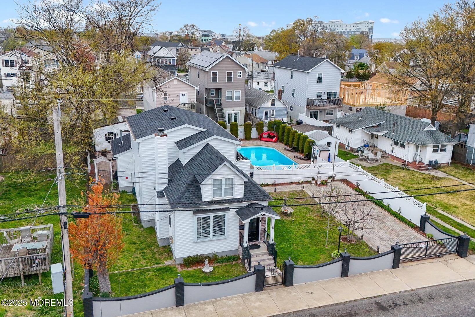 Keansburg, NJ 07734,71 Pineview Avenue