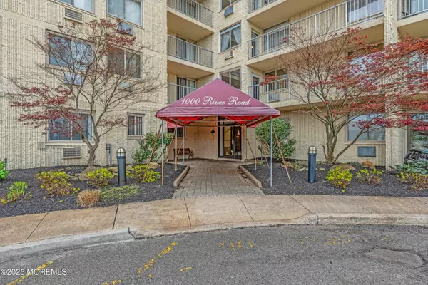 Belmar, NJ 07719,1000 River Road #3C