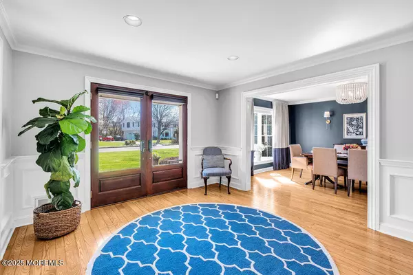 Shrewsbury Boro, NJ 07702,141 Dorchester Way