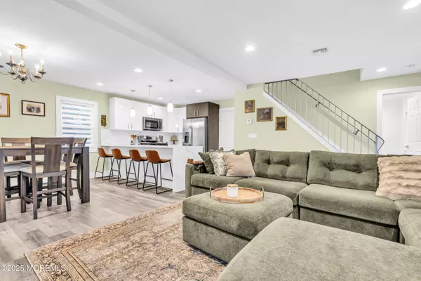 Keansburg, NJ 07734,85 Seeley Avenue