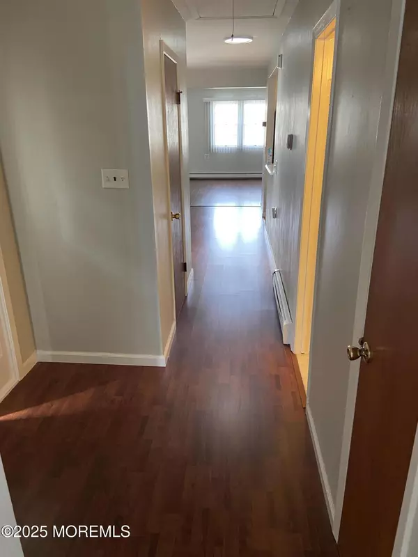 Toms River, NJ 08757,2 Seville Place