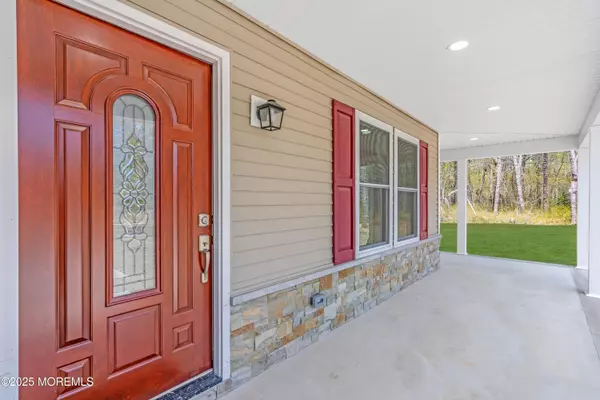 Bayville, NJ 08721,322 Washington Place