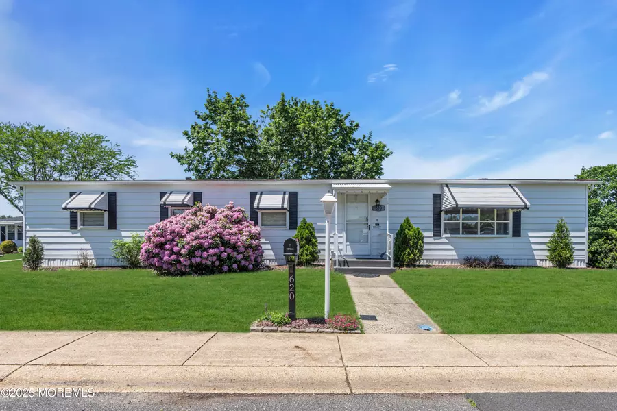 620 Sara Drive, Freehold, NJ 07728