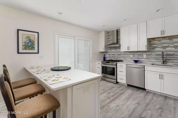 Jackson, NJ 08527,293 Brookfield Drive