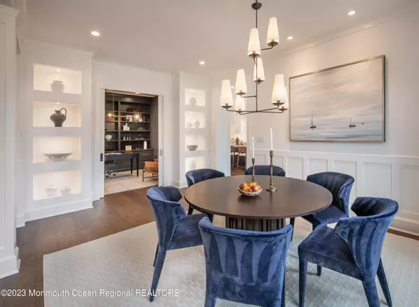 Rumson, NJ 07760,5 Bingham Court