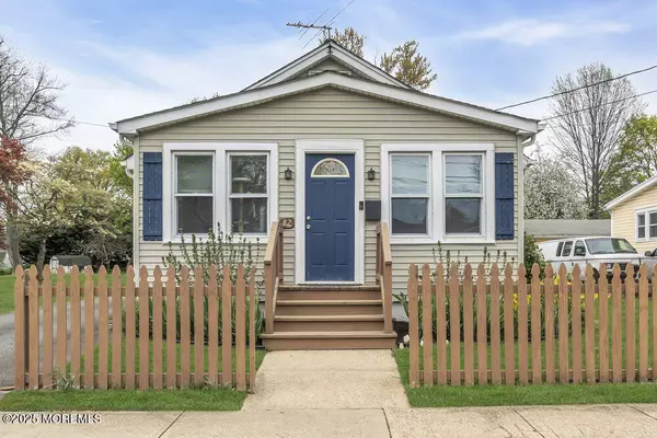 82 Hauser Avenue, Yardville, NJ 08620