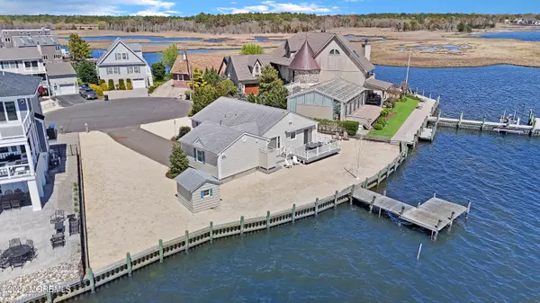 Brick, NJ 08723,8 Captains Drive