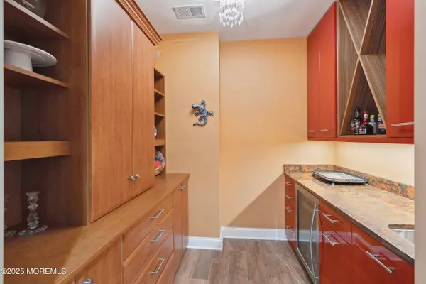 Asbury Park, NJ 07712,300 Cookman Avenue #322