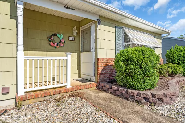 Toms River, NJ 08757,18 Gower Road