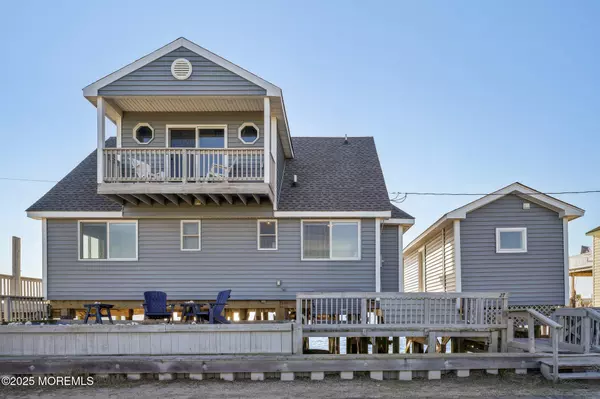 Cape May Court House, NJ 08210,27 S Beach Drive